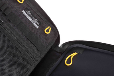 Multifunctional cover – Monsoon Hand Desk